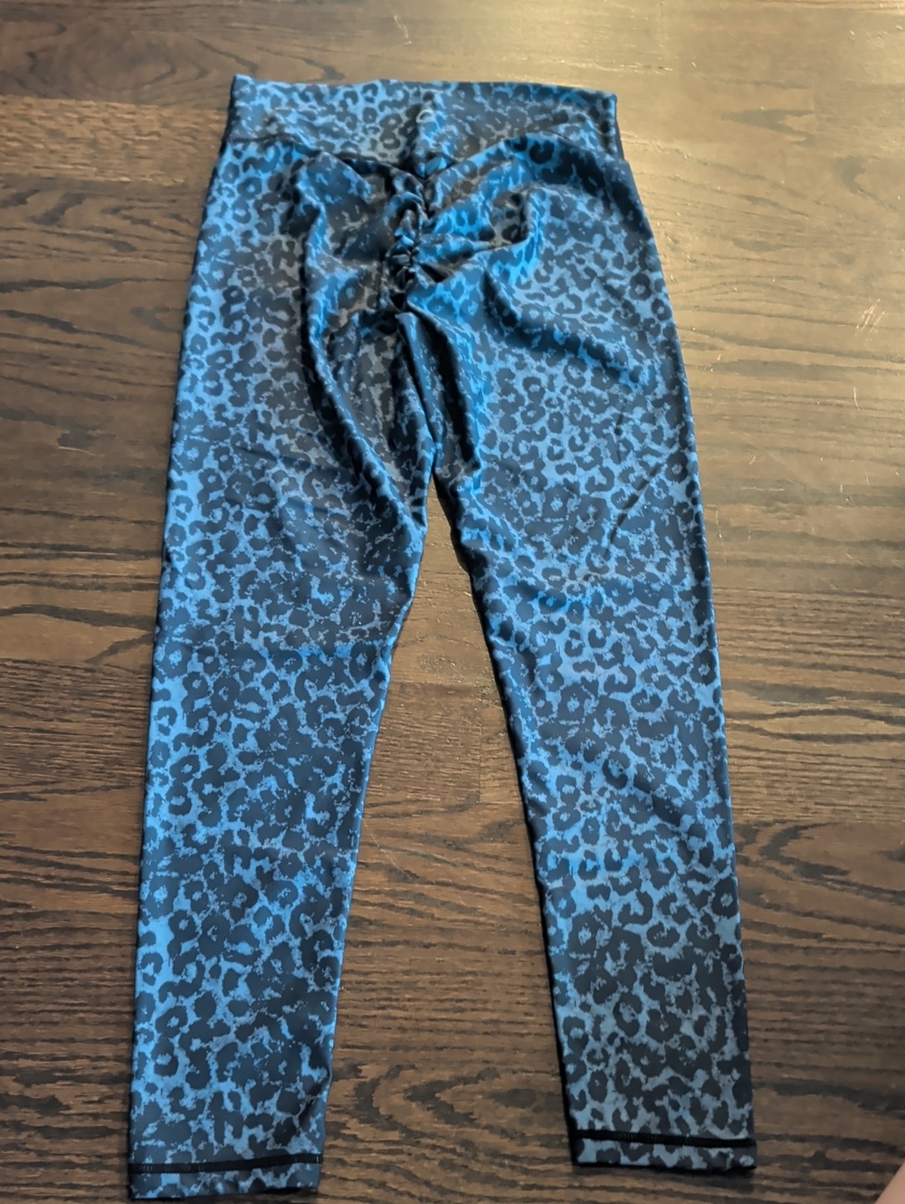 Zyia Blue Leopard Leggings Size 6-8